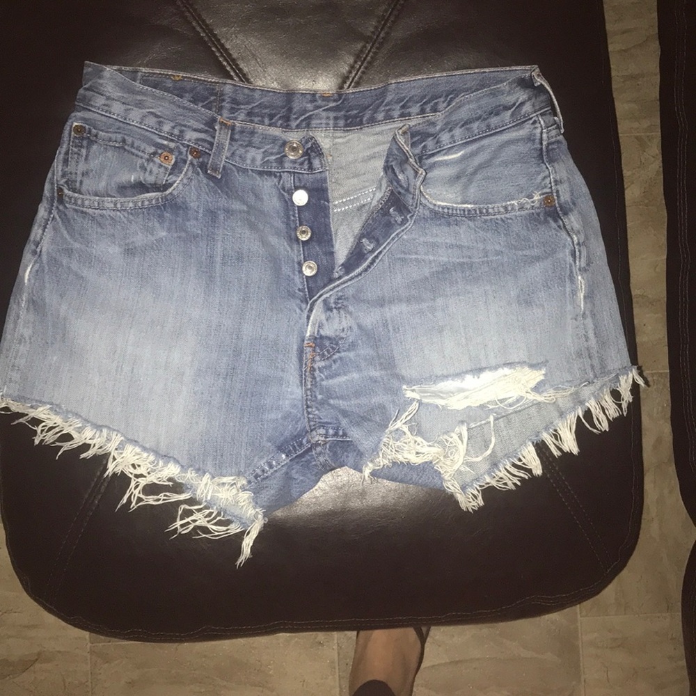 Levi shorts!